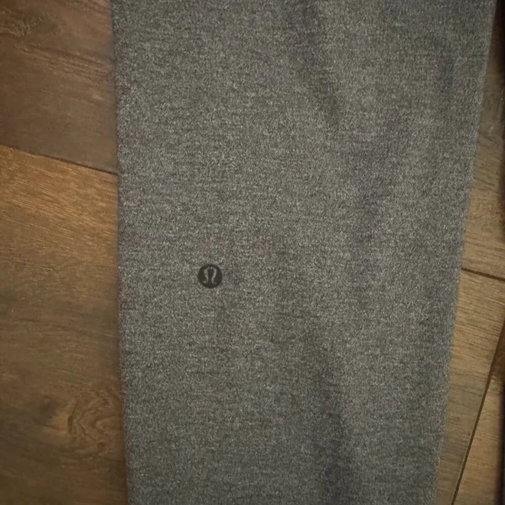 Lululemon Women’s On The Fly Pants Joggers Drawstring Gray - Picture 6 of 6